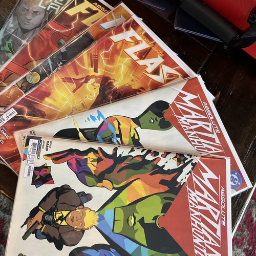 Absolute martian manhunter - absolute,